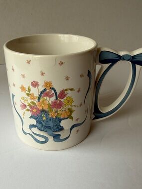 Floral Ribbon Ceramic Coffee Mug - Cottagecore